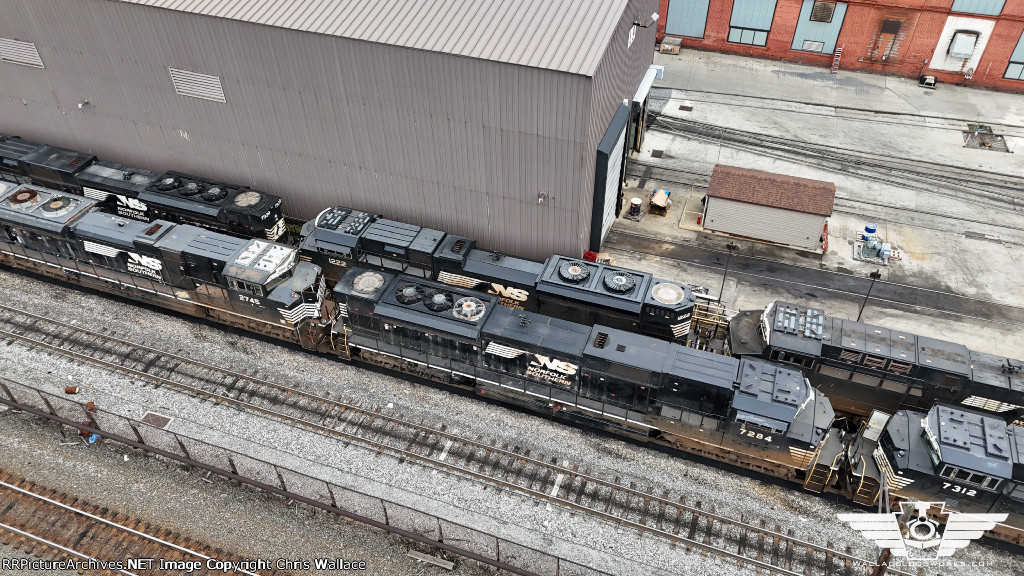 NS 2745